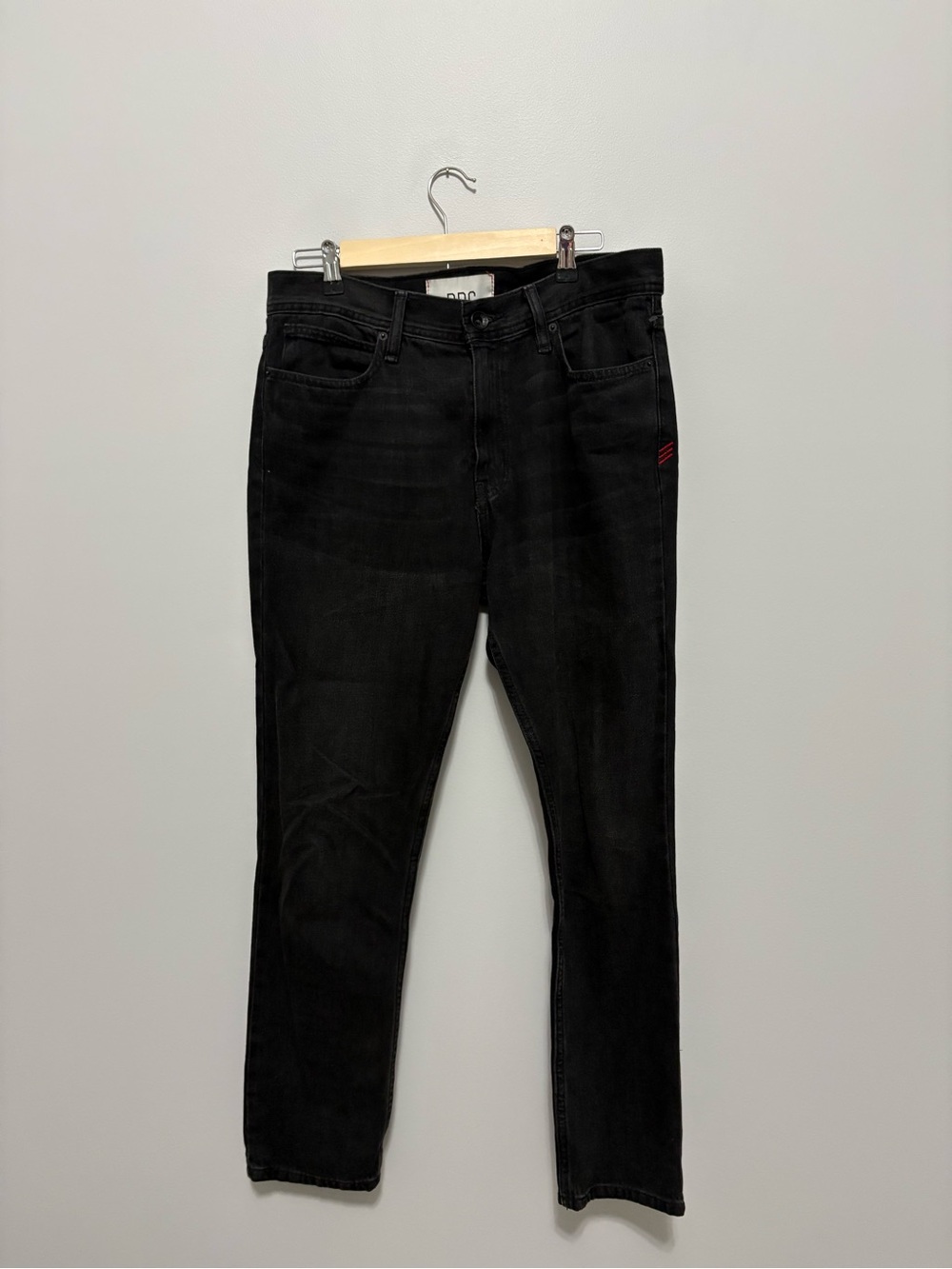 BDG 90’s Style Dad Slim Tapered Black Denim Jeans